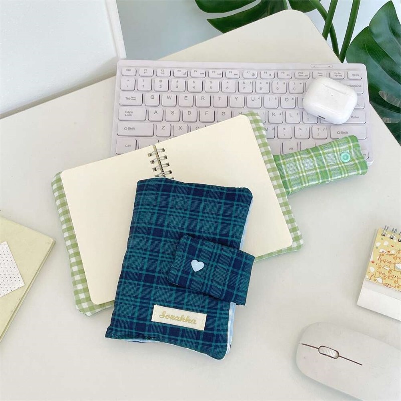 Copertina in tessuto a quadret - Laptop Sleeve recensione e prezzo